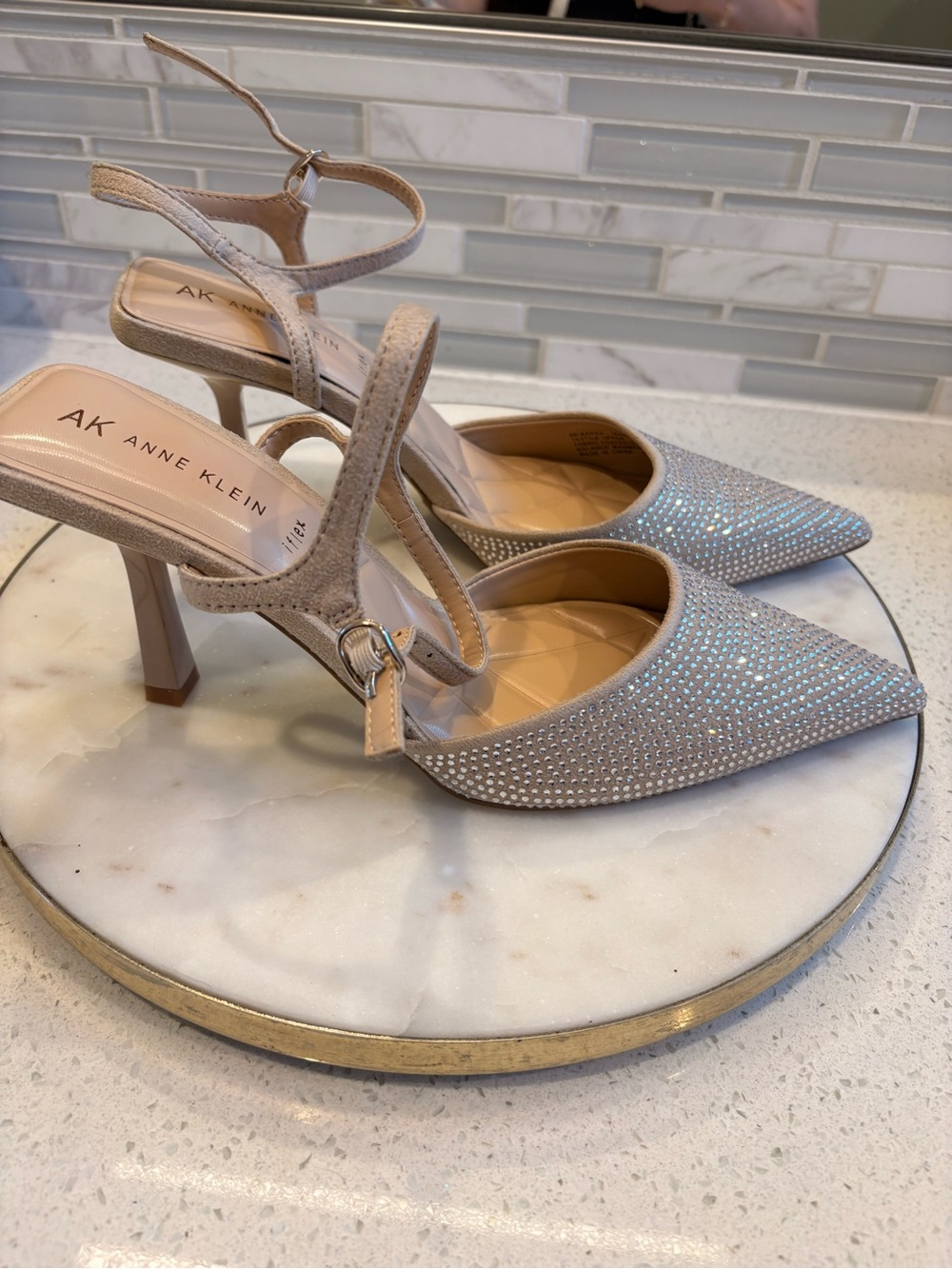 Anne Klein sparkly rhinestone pointed toe ankle strap heels • Size 8 • NWOT